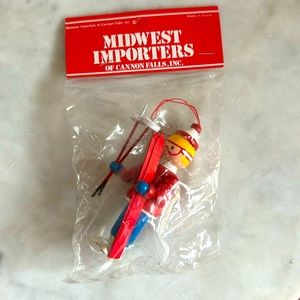 NEW SEALED Vintage Ski Ornament by Midwest Importers Canon Falls Inc